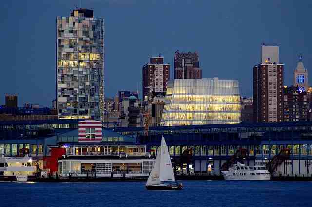 4871755027_79da705f57_z